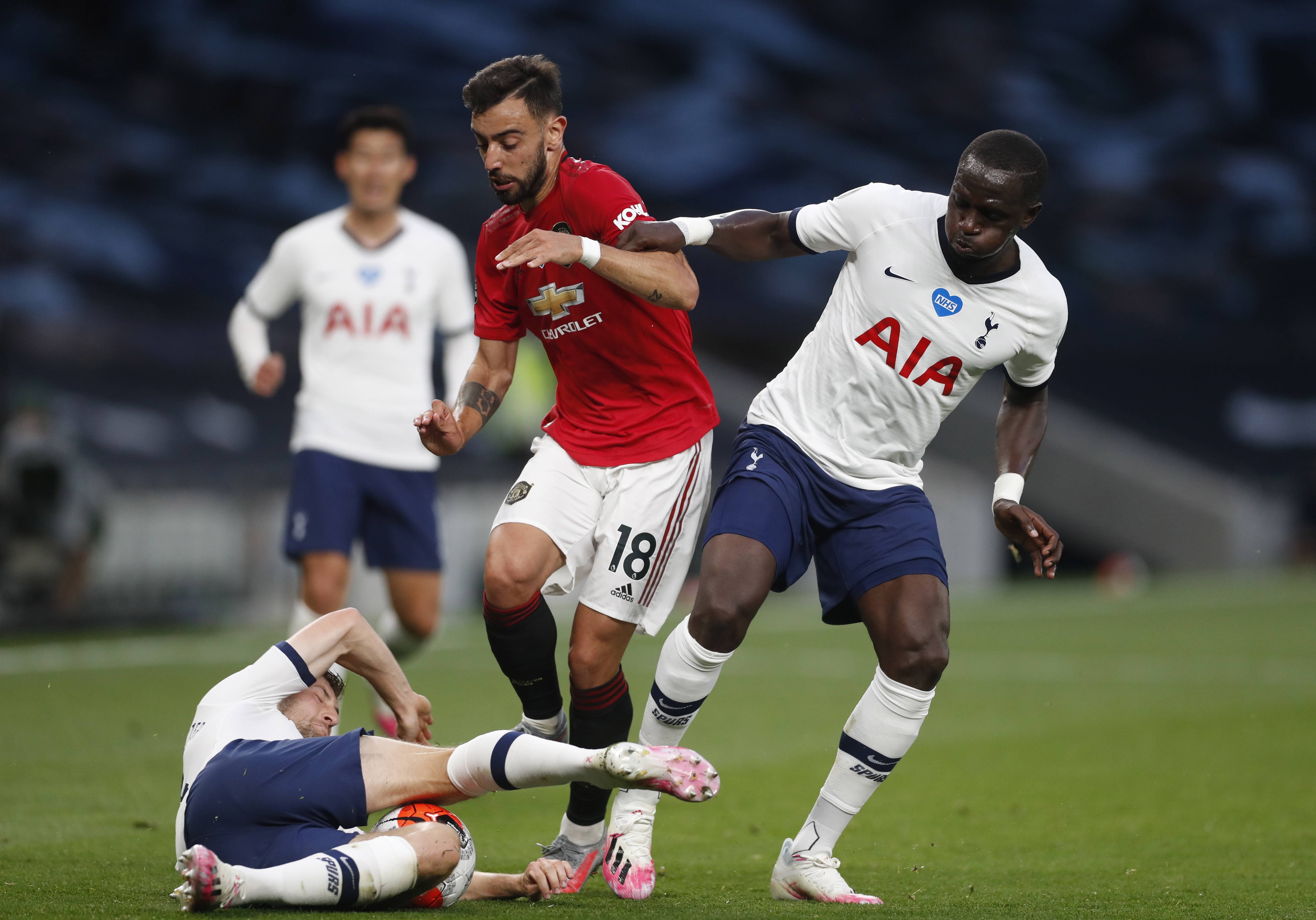 某田径运动 某田径运动